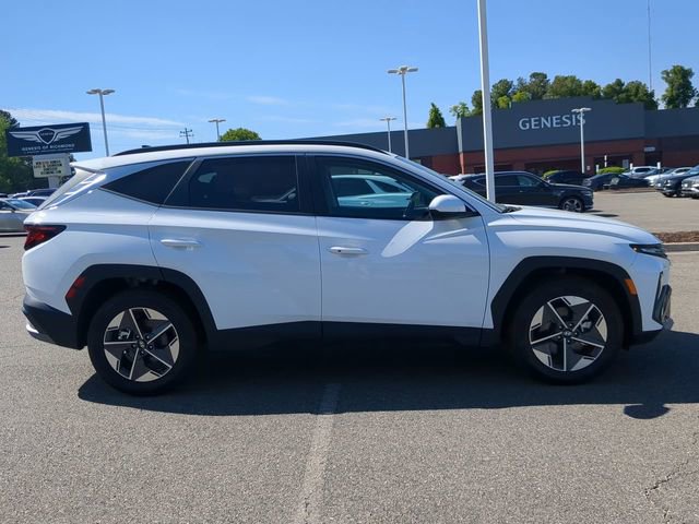Used 2026 Hyundai Tucson SEL FWD image 3