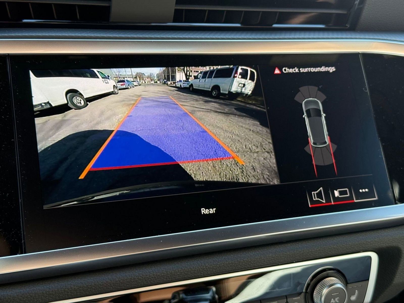 New 2025 Audi Q3 2.0T Premium image 26