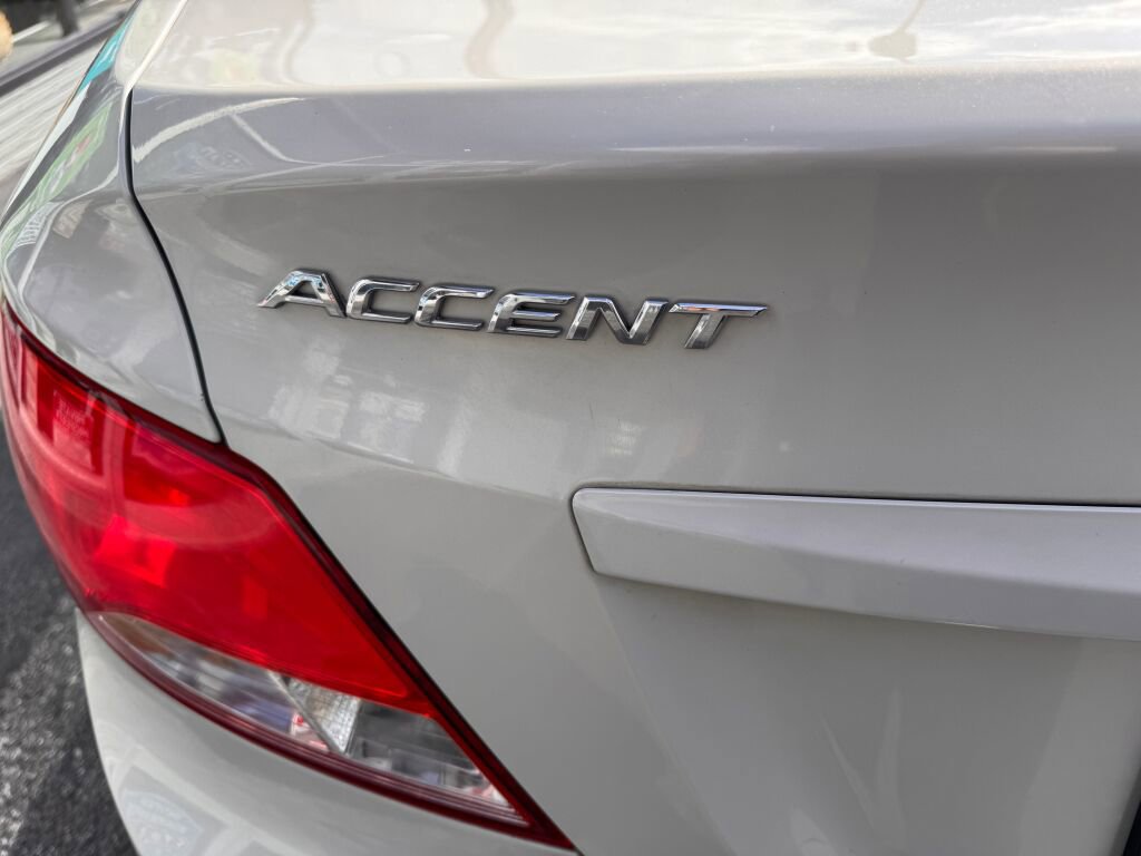 Used 2016 Hyundai Accent SE image 24