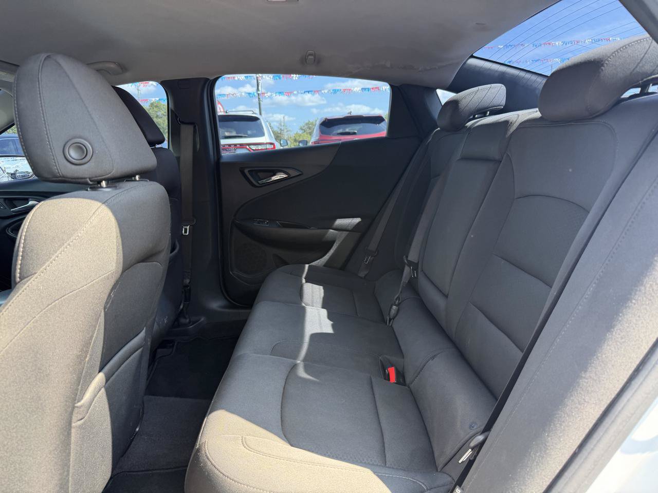 Used 2017 Chevrolet Malibu LS FWD image 16