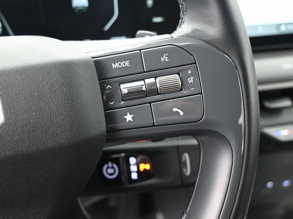 Used 2024 Kia EV9 Light image 25