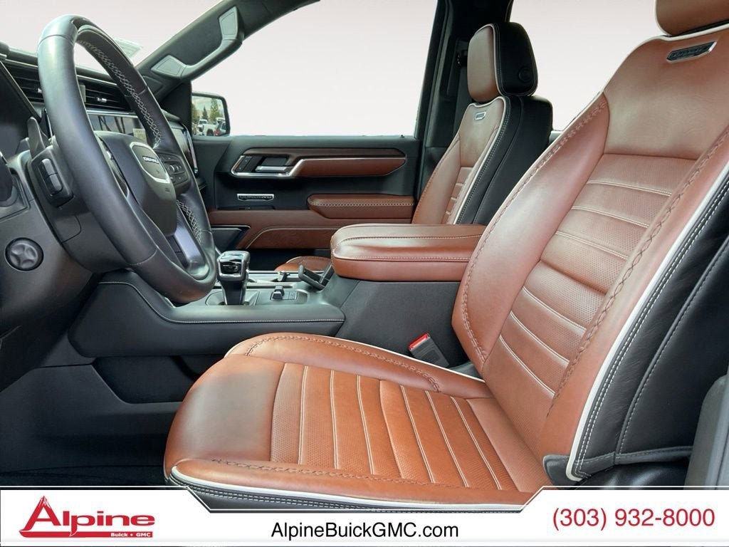 Used 2024 GMC Sierra 1500 Denali Ultimate AWD/4WD image 9