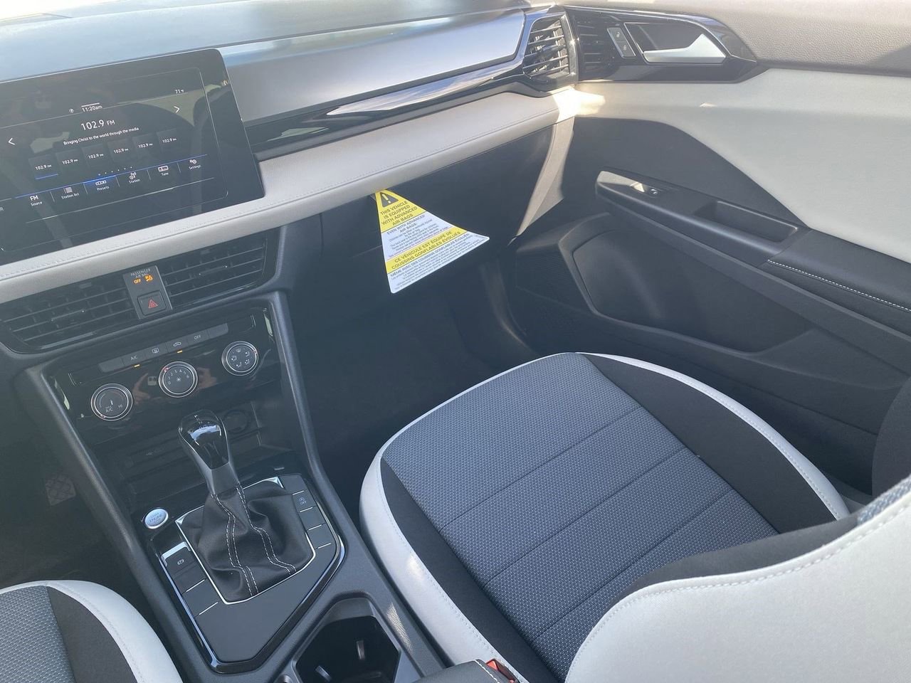 New 2026 Volkswagen Taos S image 11