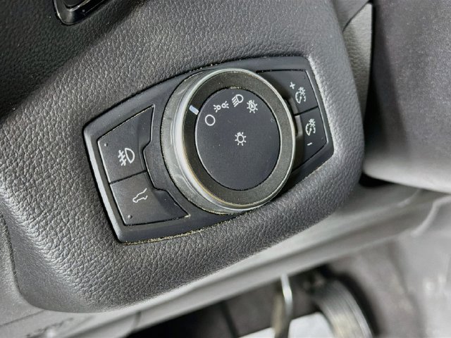 Used 2019 Ford Escape Titanium AWD/4WD image 10