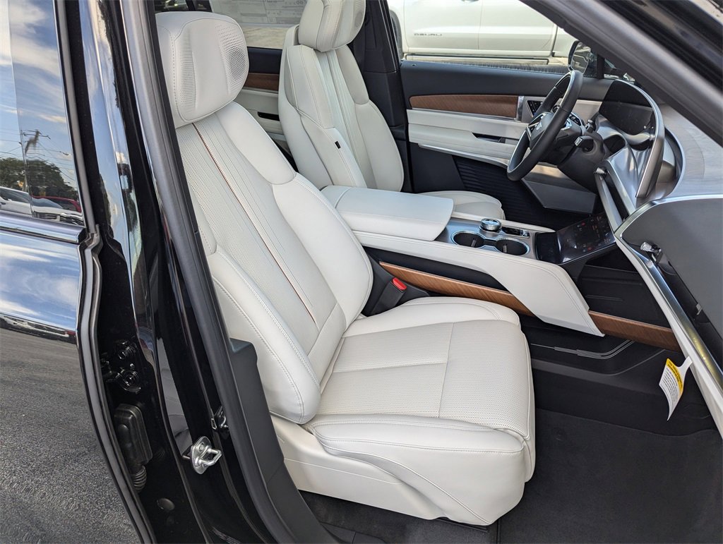 New 2026 Cadillac Vistiq Sport image 42