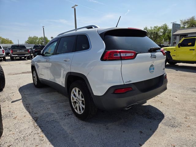 Used 2015 Jeep Cherokee Latitude w/ Comfort/Convenience Group image 3