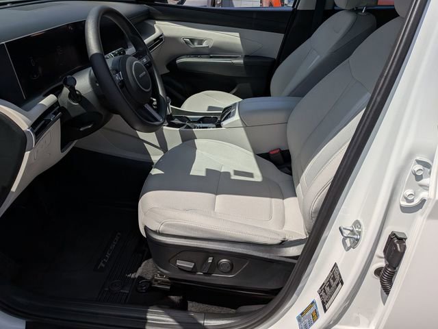 Used 2025 Hyundai Tucson SEL AWD/4WD image 11