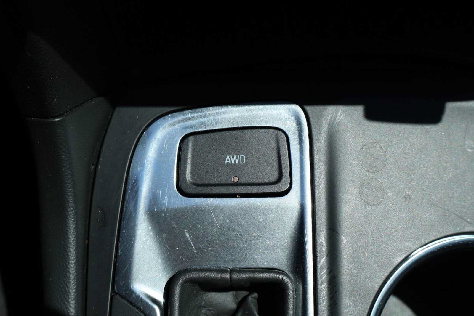 Used 2021 Chevrolet Equinox LT AWD/4WD image 27