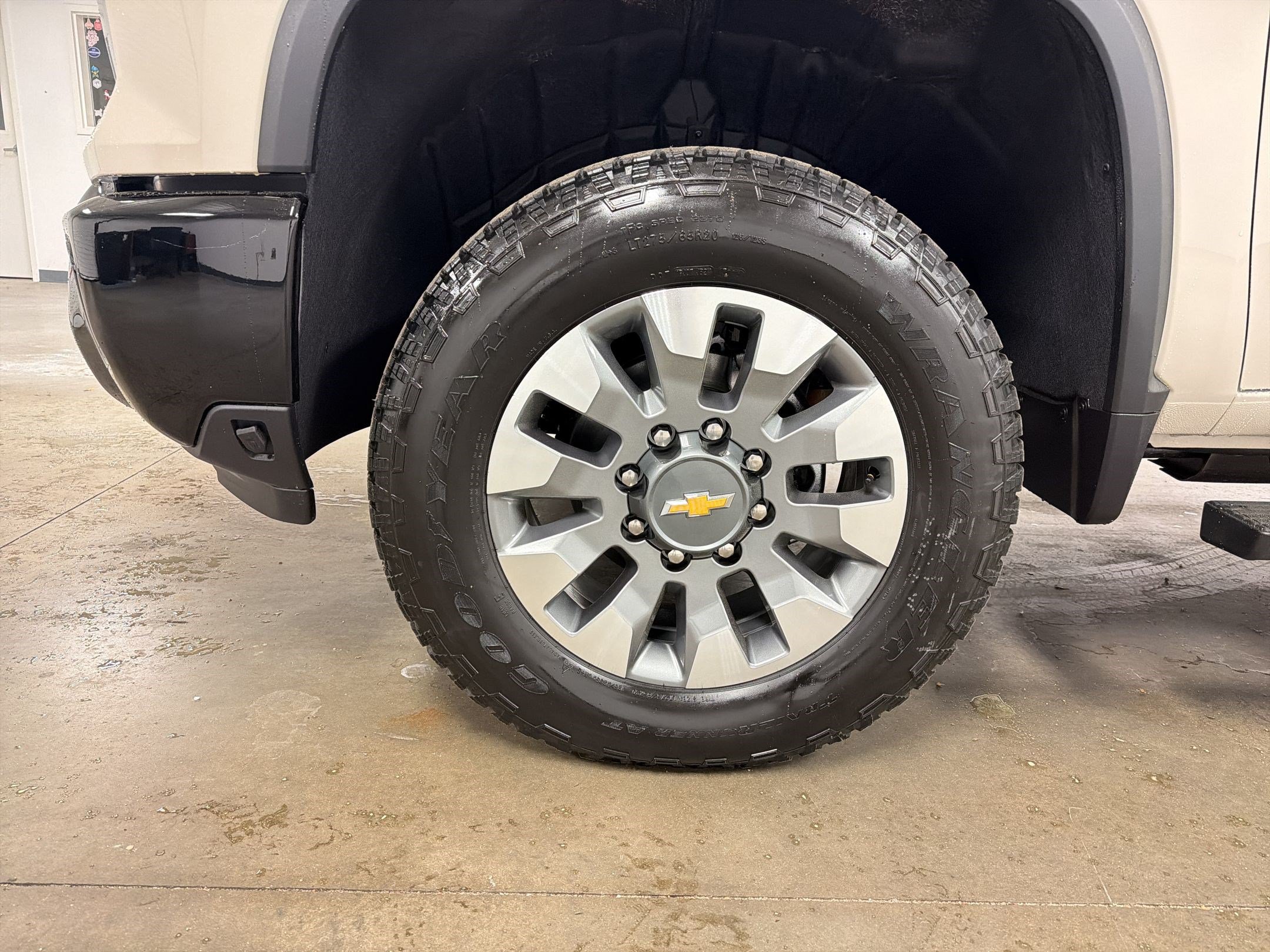 New 2026 Chevrolet Silverado 2500 Custom w/ Custom Value Package AWD/4WD image 10