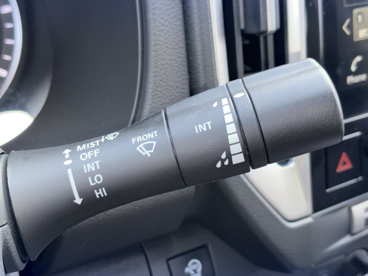 Certified 2025 Nissan Frontier SV w/ SV Convenience Package RWD image 18