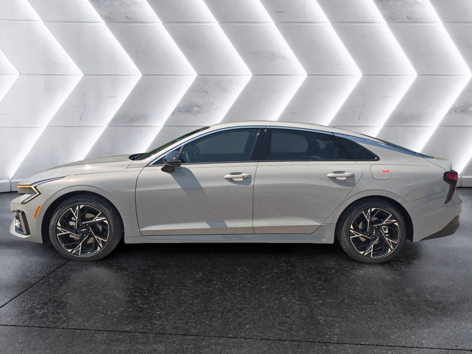 New 2027 Kia K5 GT-Line image 2