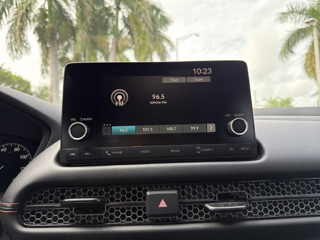 Certified 2024 Honda HR-V Sport image 46