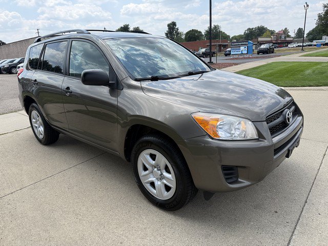 Used 2012 Toyota RAV4 4WD w/ Value Pkg image 3