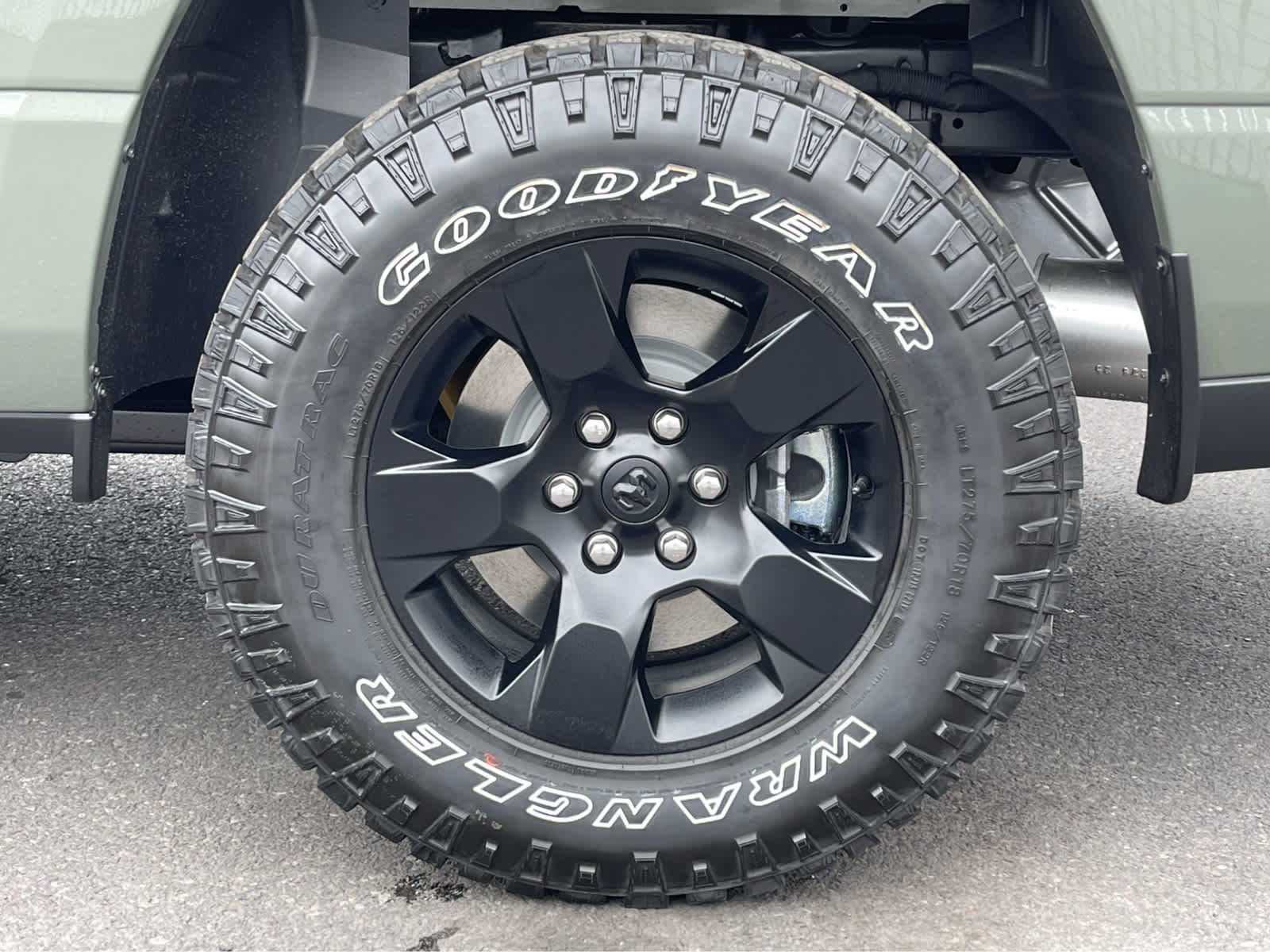 New 2026 RAM 1500 Classic Warlock image 12