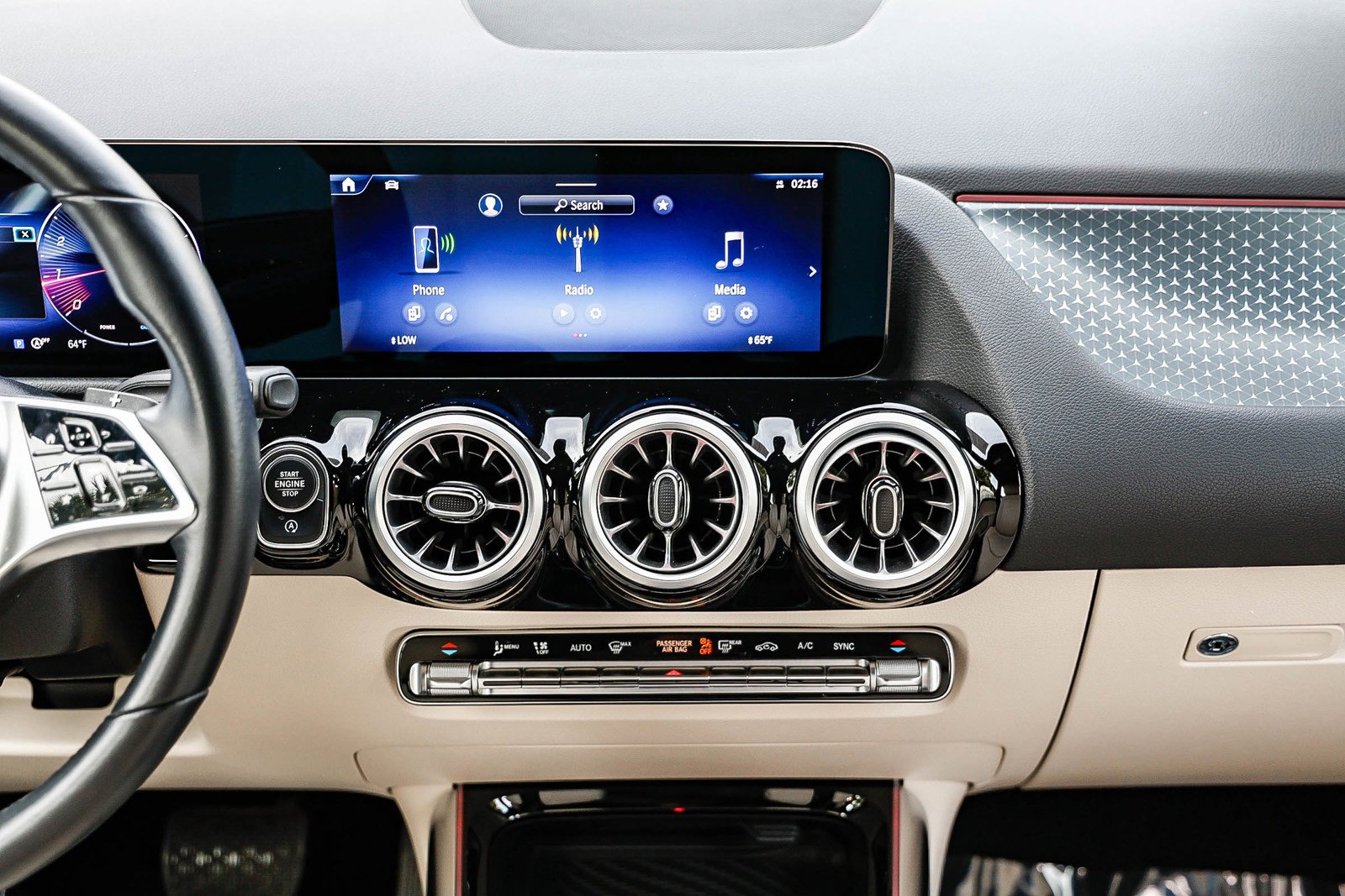 Certified 2025 Mercedes-Benz GLA 250 GLA 250 image 11