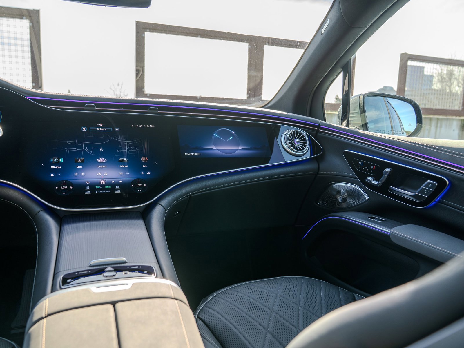 Used 2025 Mercedes-Benz EQS 580 4MATIC SUV image 24