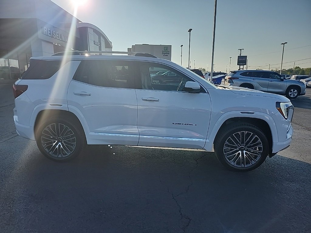 New 2026 GMC Terrain Denali image 2