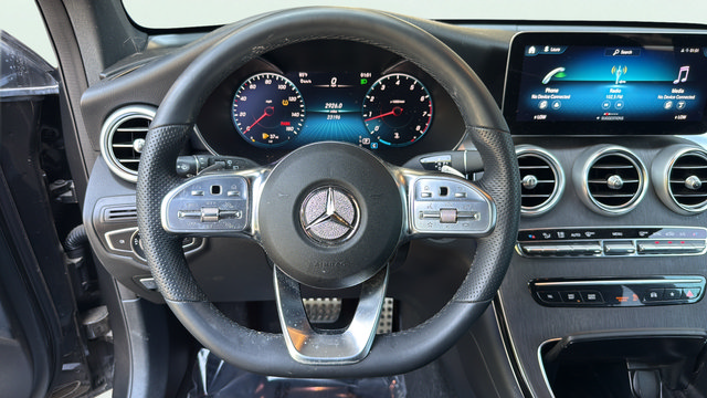Used 2022 Mercedes-Benz GLC 300 4MATIC image 16