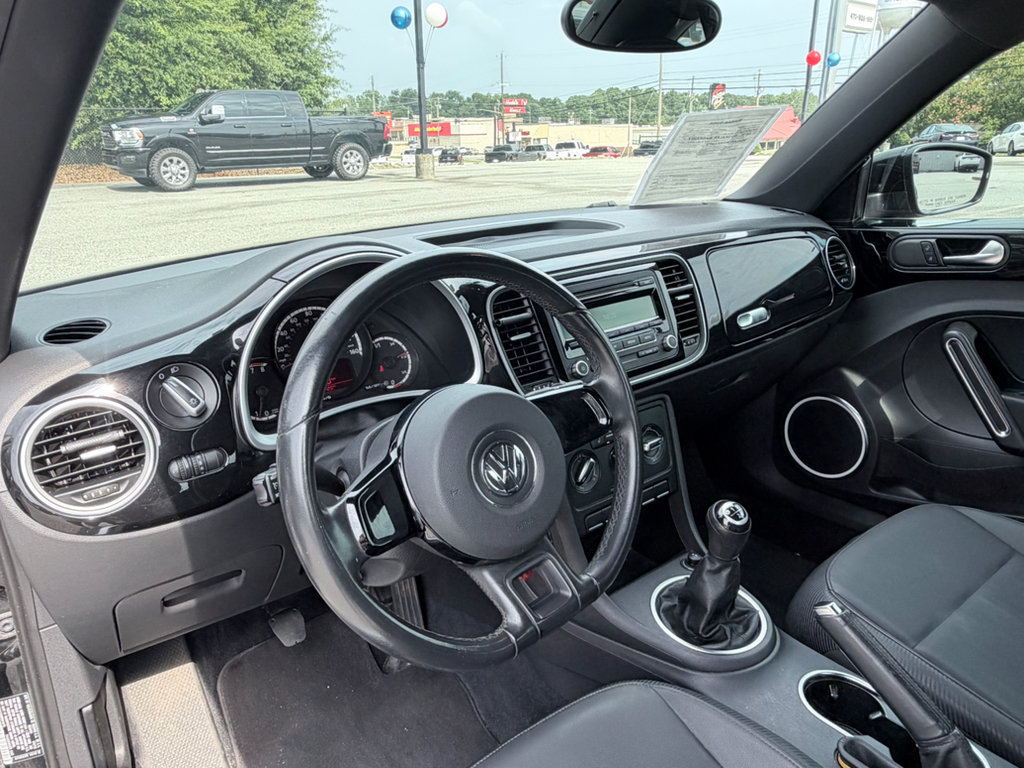 Used 2013 Volkswagen Beetle 2.5 FWD image 9