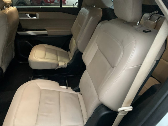 Used 2021 Ford Explorer Limited AWD/4WD image 20