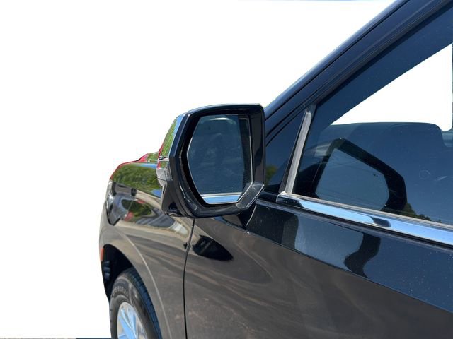 Used 2021 Chevrolet Suburban Premier w/ Premium Package RWD image 30