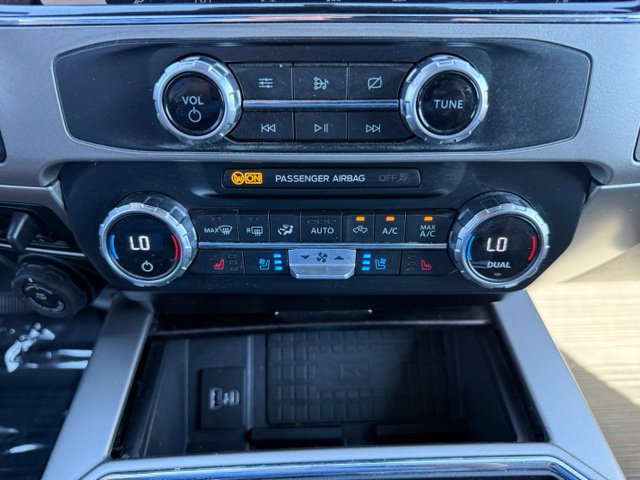 Certified 2022 Ford F350 Lariat w/ Lariat Ultimate Package AWD/4WD image 29