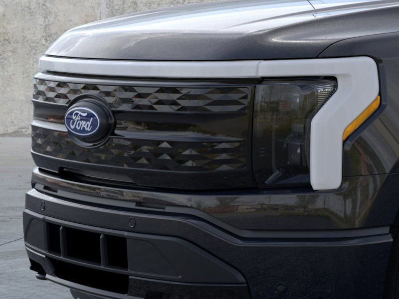 New 2025 Ford F150 Lightning Platinum image 18