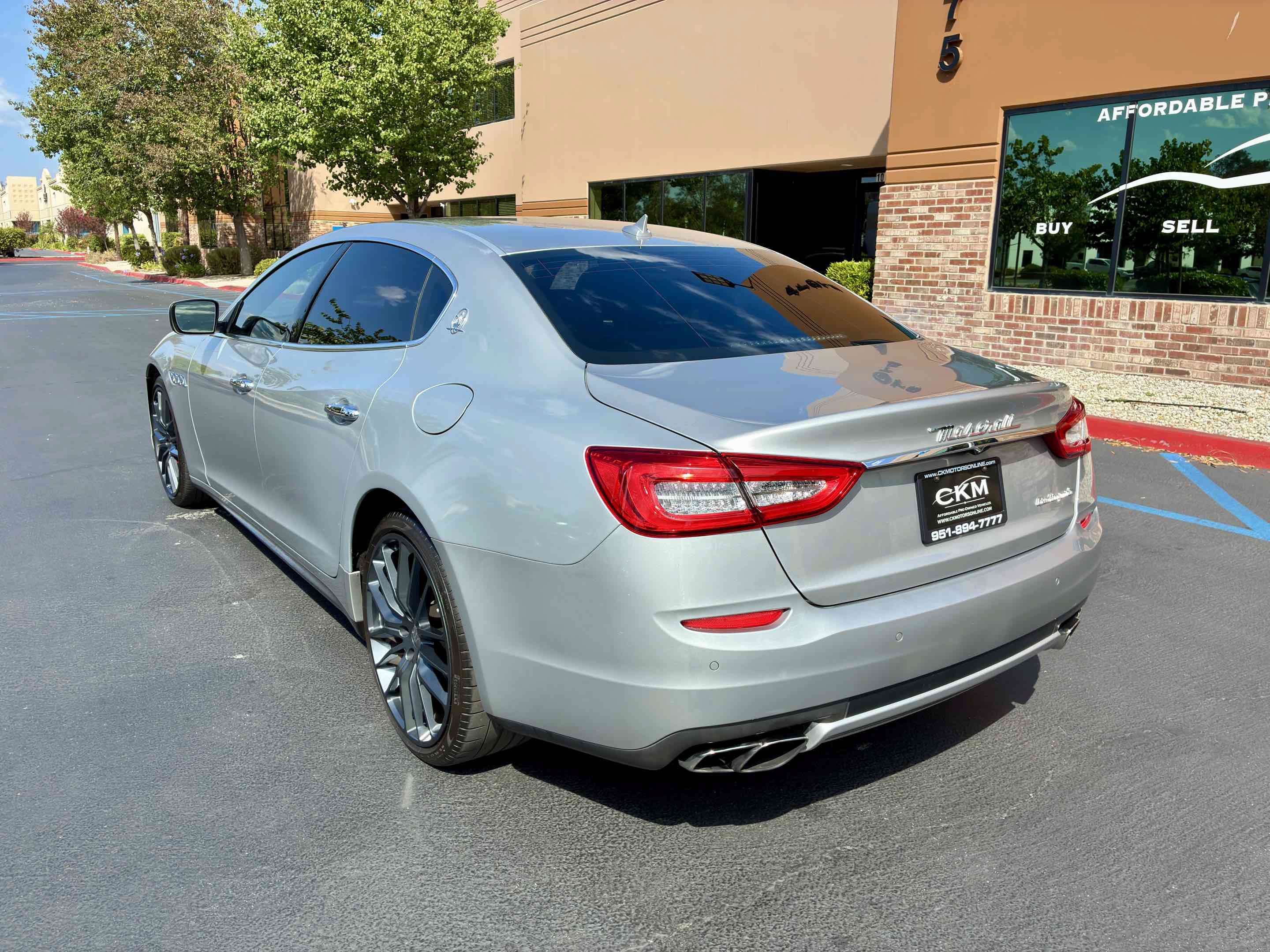 Used 2014 Maserati Quattroporte GTS RWD image 10