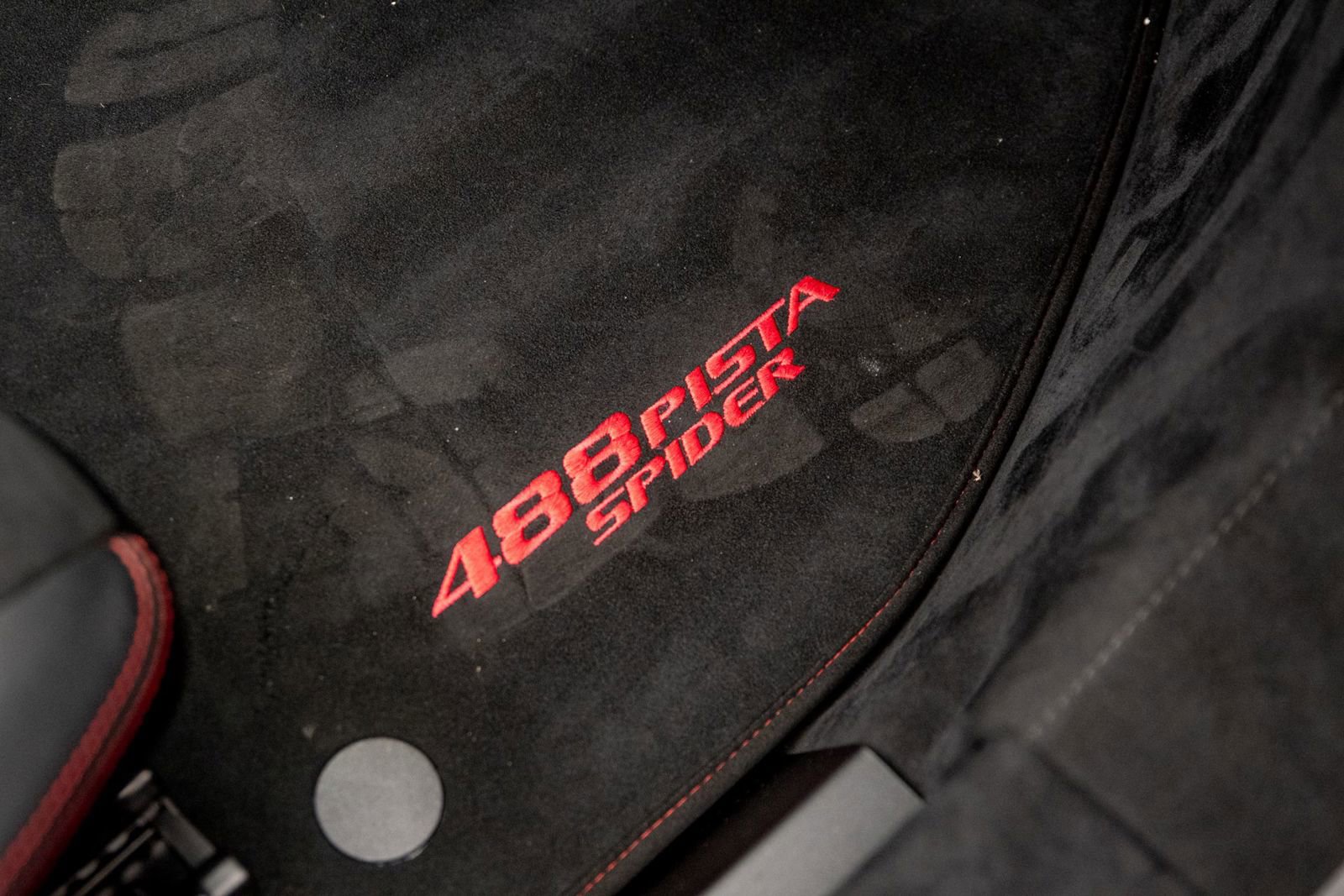 Used 2020 Ferrari 488 Pista Spider image 35