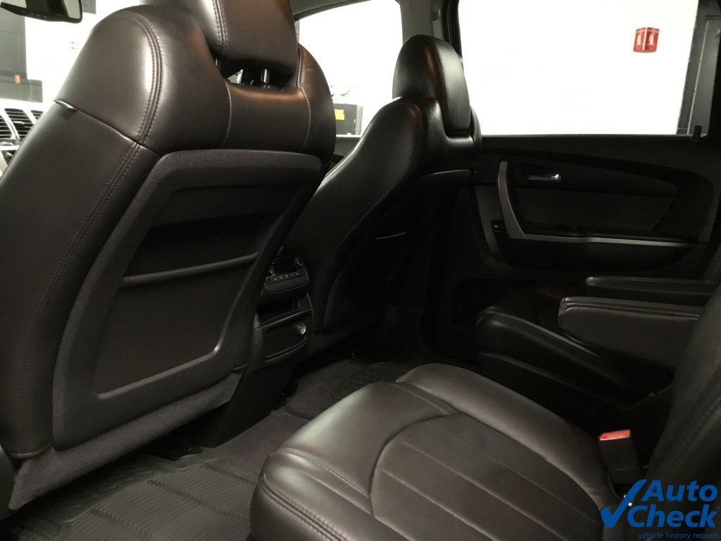 Used 2010 GMC Acadia SLT image 29