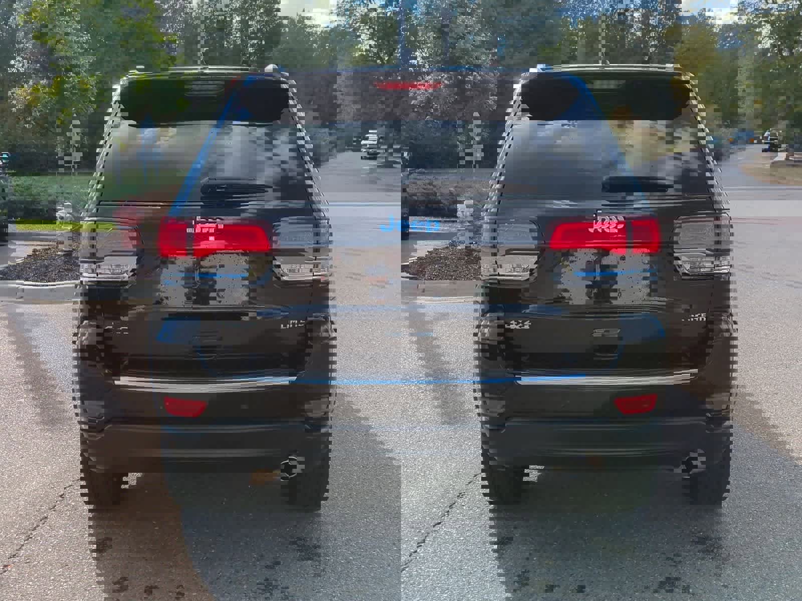 Used 2022 Jeep Grand Cherokee Limited w/ Tech Group image 7
