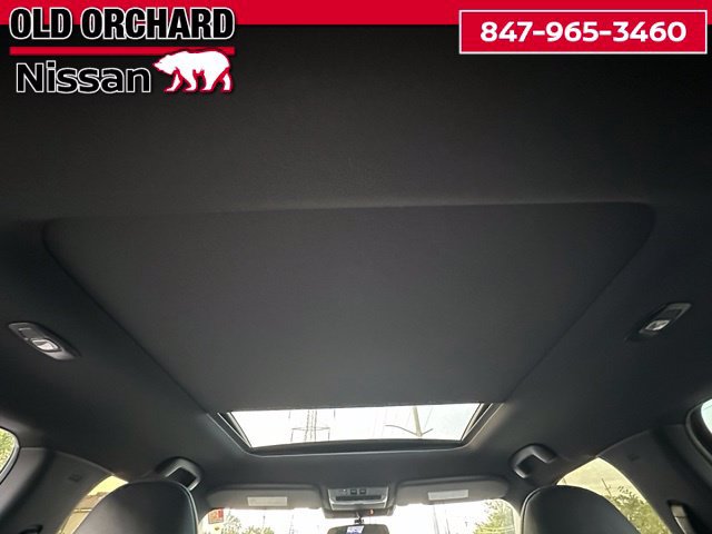 Used 2026 Nissan Rogue Platinum w/ Family Package AWD/4WD image 15