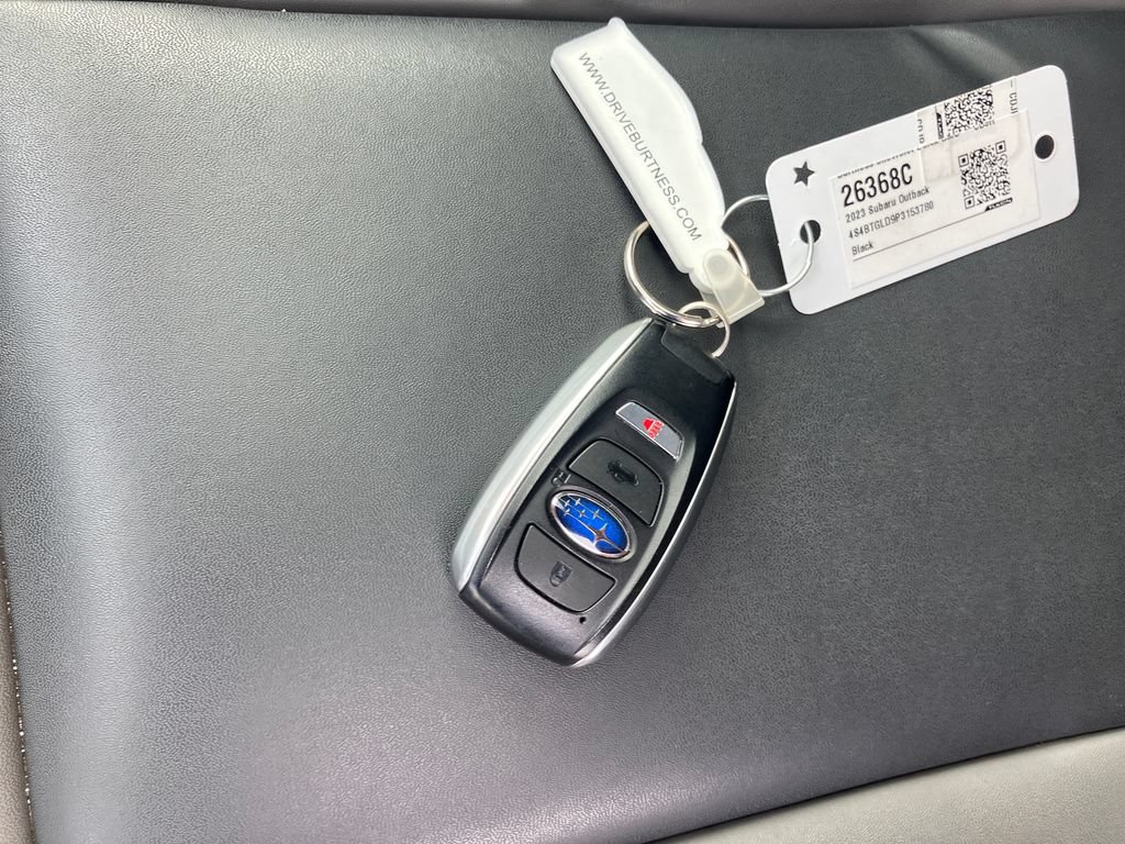 Used 2023 Subaru Outback Onyx Edition XT AWD/4WD image 32