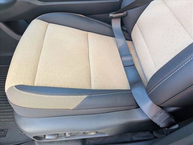 New 2026 Chevrolet Equinox ACTIV w/ Convenience Package III AWD/4WD video 4