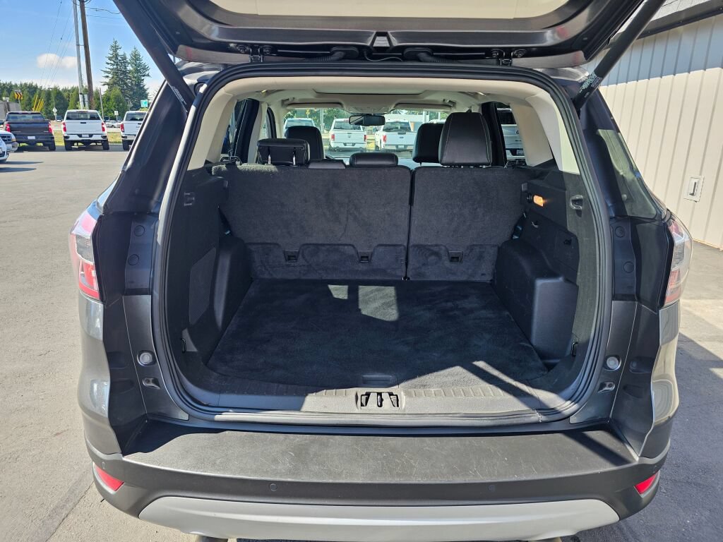 Used 2017 Ford Escape Titanium w/ Canadian Touring Package AWD/4WD image 15