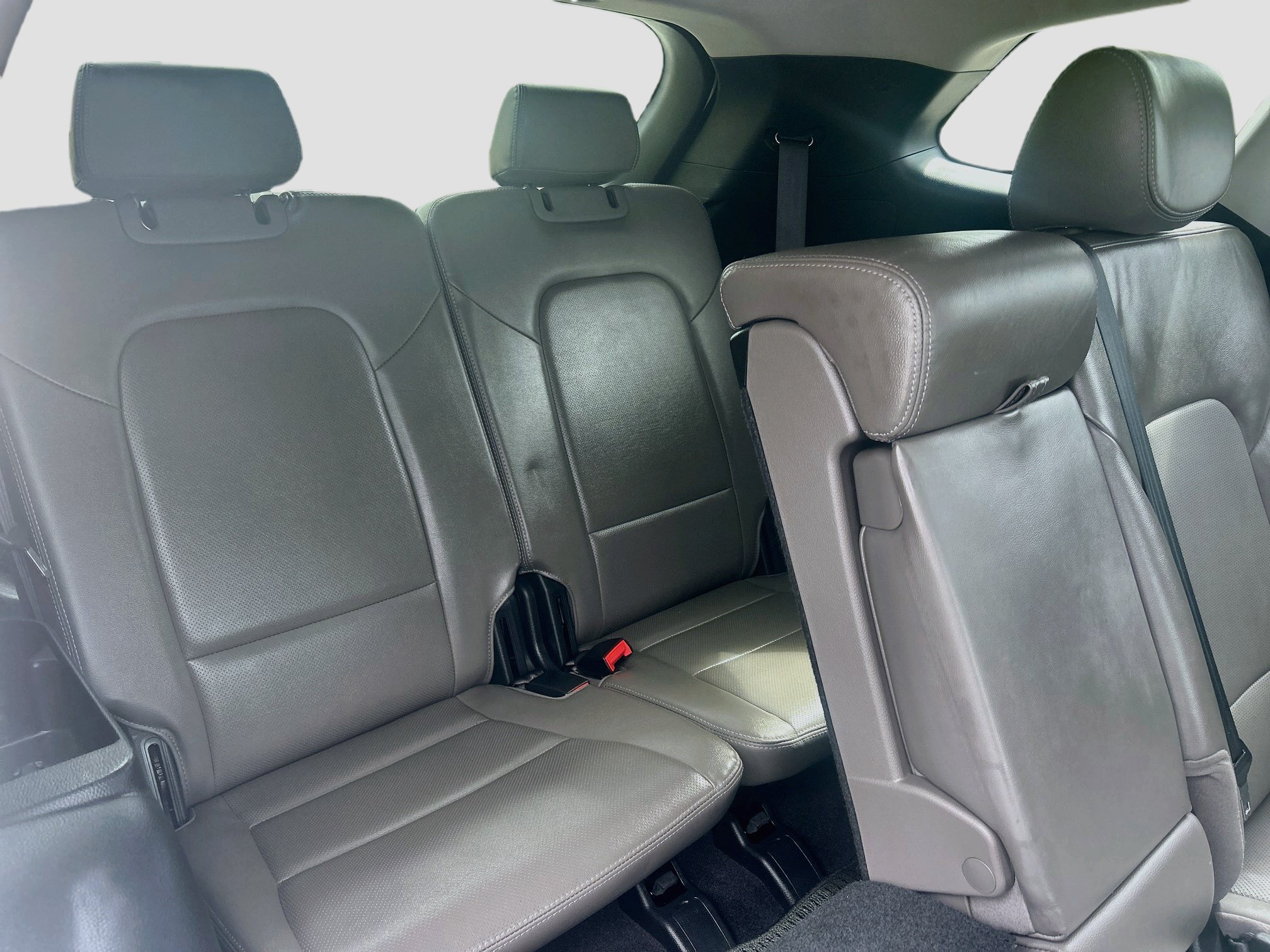 Used 2017 Hyundai Santa Fe SE w/ SE Premium Package 02 FWD image 26