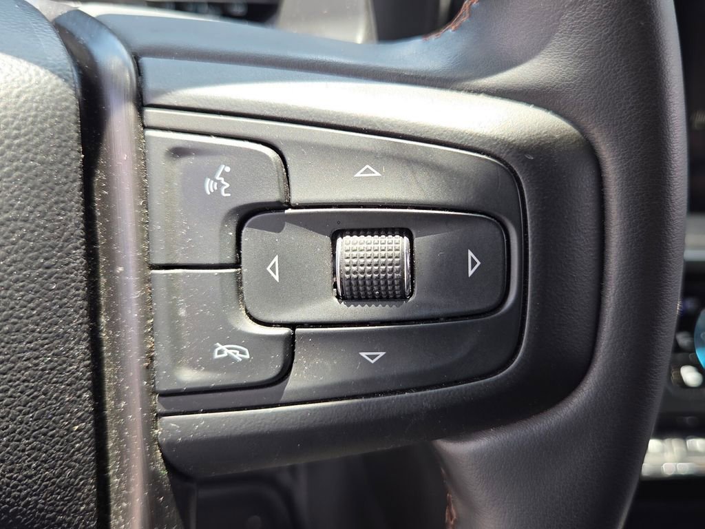 Used 2023 GMC Sierra 1500 AT4 w/ AT4 Premium Package AWD/4WD image 21
