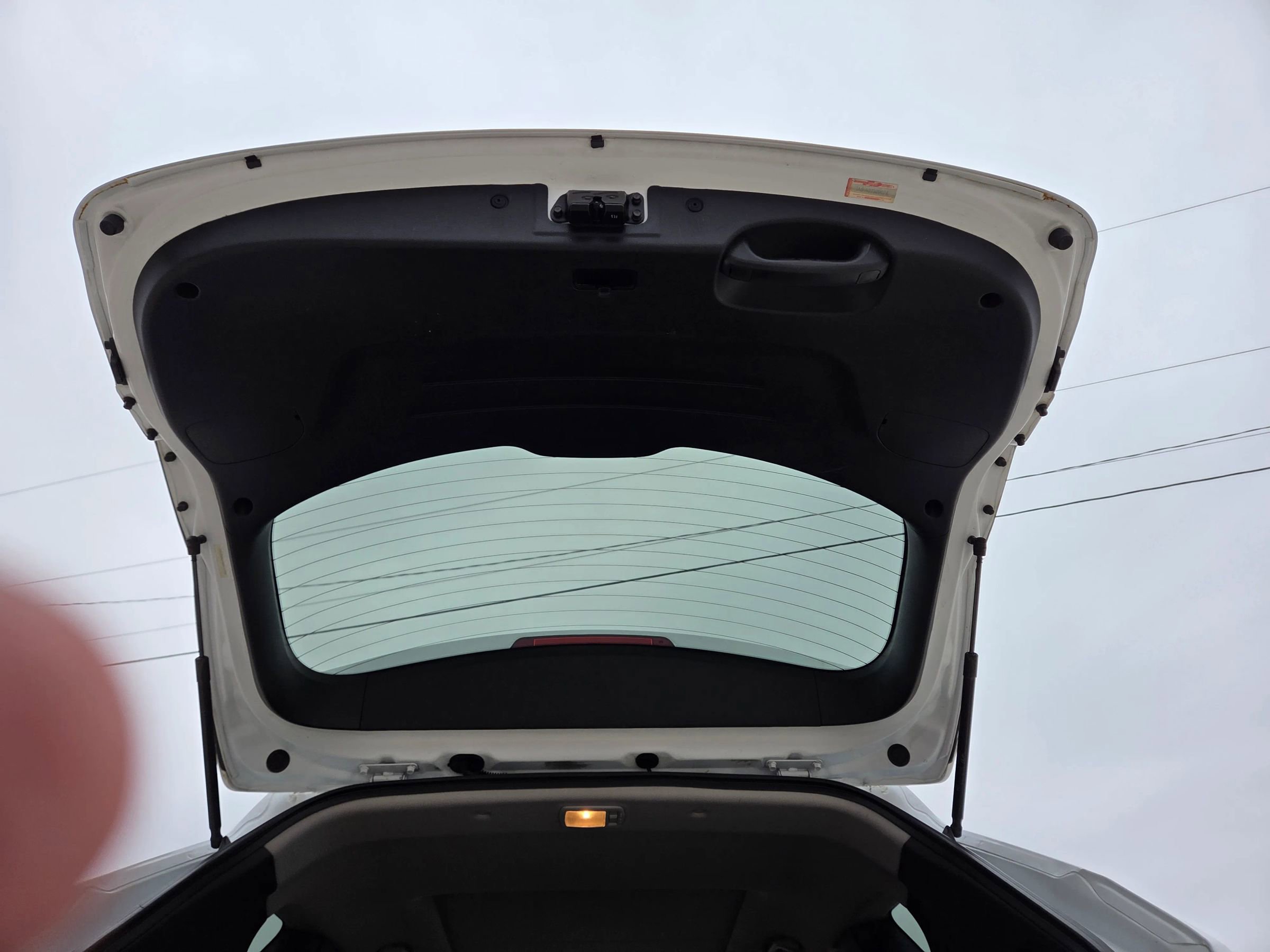 Used 2014 Hyundai Santa Fe Sport 2.0T w/ Technology Package 05 image 18