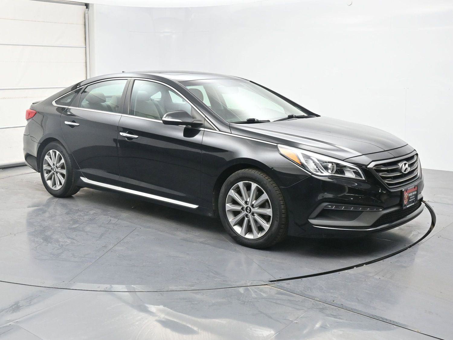 Used 2017 Hyundai Sonata Limited w/ Tech Package 03 FWD image 25