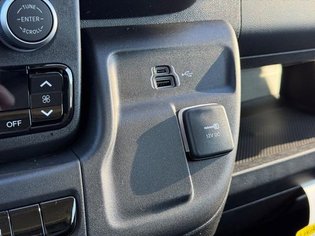 New 2026 RAM ProMaster 2500 w/ Cold Weather Group image 17