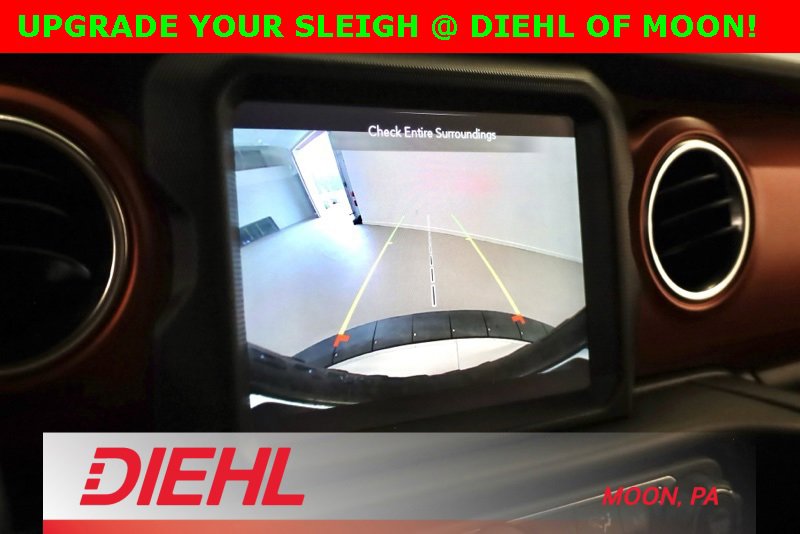 Used 2022 Jeep Wrangler Unlimited Rubicon w/ LED Lighting Group image 21