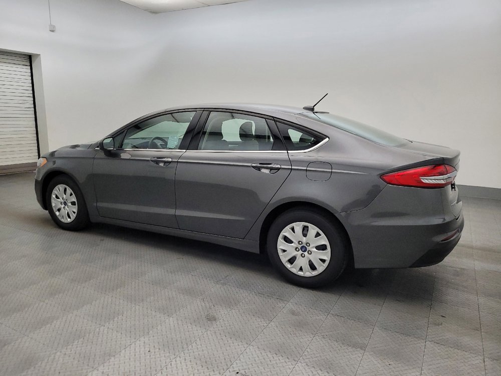 Used 2019 Ford Fusion S FWD image 3