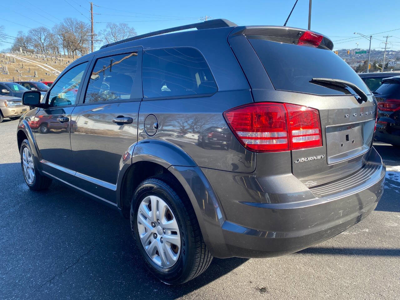Used 2016 Dodge Journey SE image 5