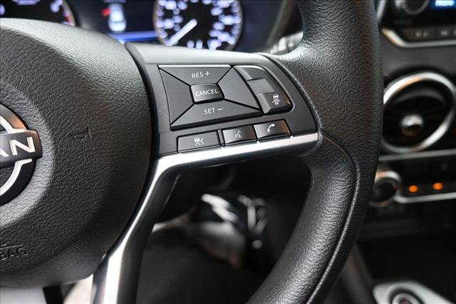 Used 2024 Nissan Sentra SV FWD image 15