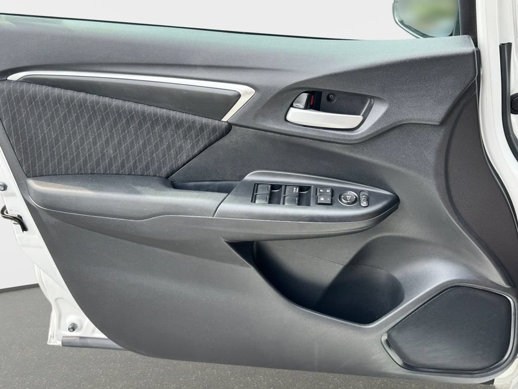 Used 2020 Honda Fit EX image 27