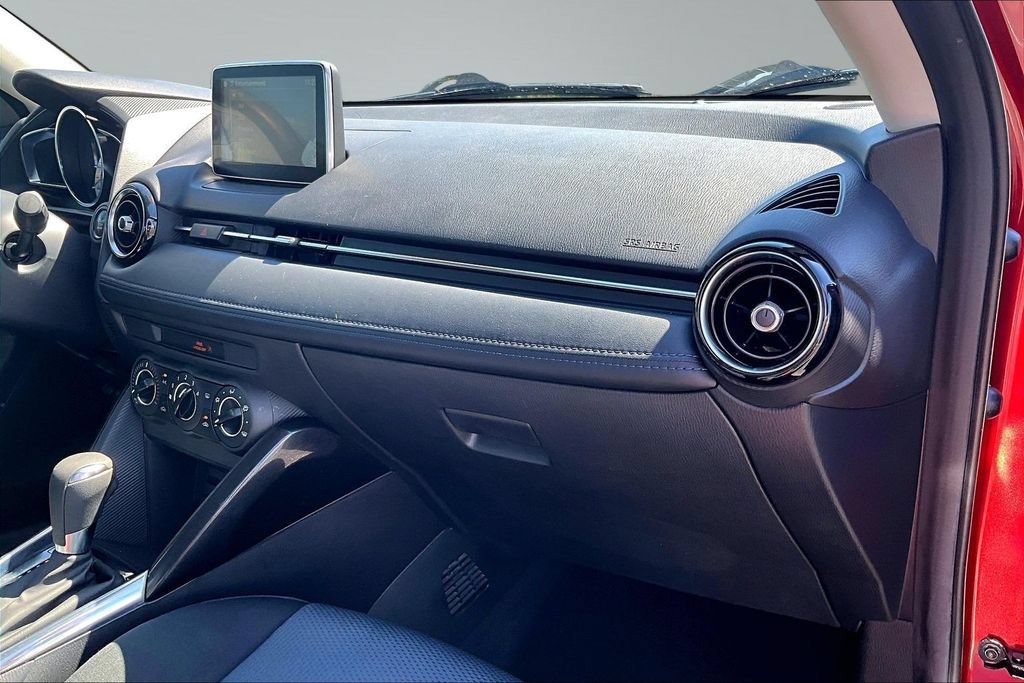 Used 2016 Scion iA FWD image 17