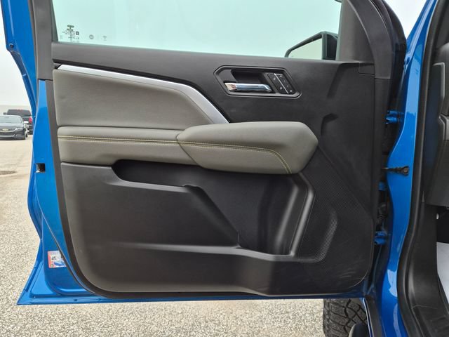 Used 2023 Chevrolet Colorado ZR2 w/ ZR2 Convenience Package III AWD/4WD image 13