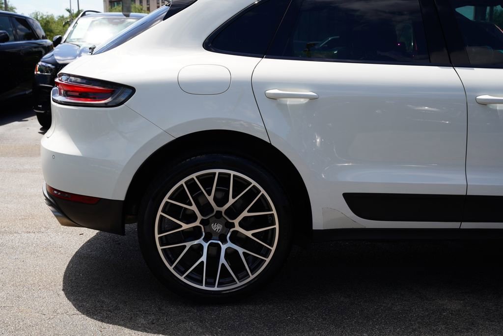 Used 2021 Porsche Macan S image 9