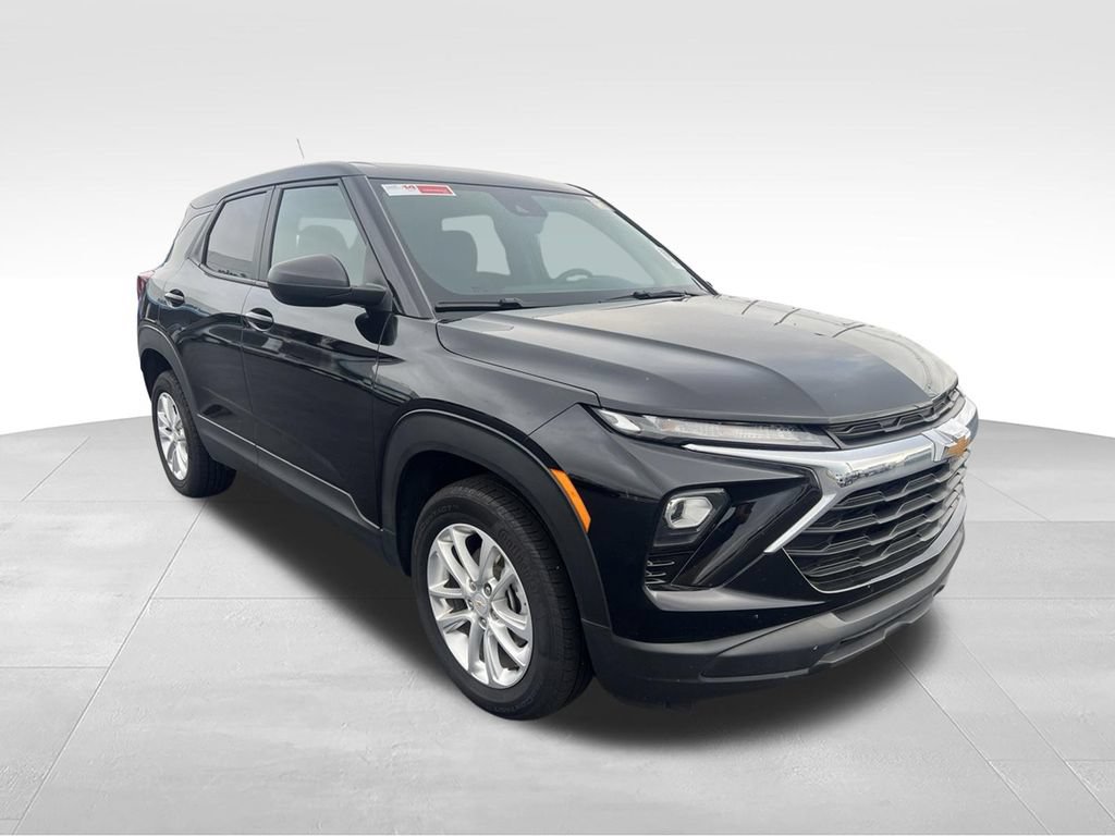 Used 2026 Chevrolet TrailBlazer LS w/ LS Convenience Package AWD/4WD image 17