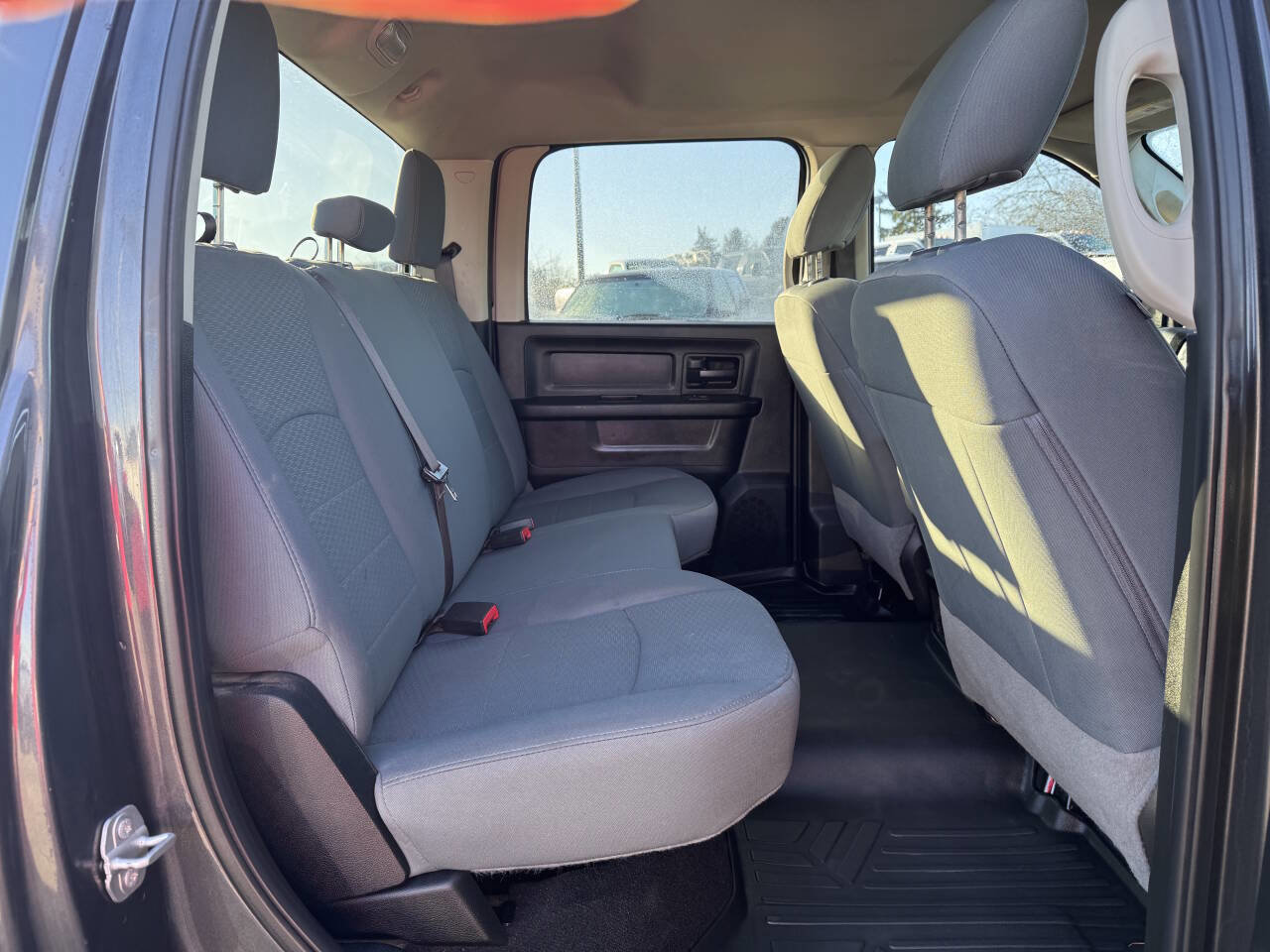 Used 2018 RAM 2500 Tradesman w/ Chrome Appearance Group image 8